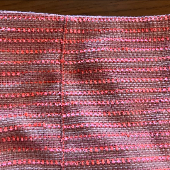LOFT Hot Pink Fringey Mini Skirt 8P - Picture 2 of 8